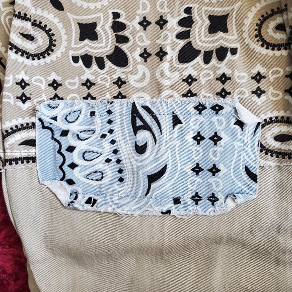 BOOHOOBLUE~ VINTAGE KHAKI & BLUE PATCHWORK JEANS! - Picture 9 of 16